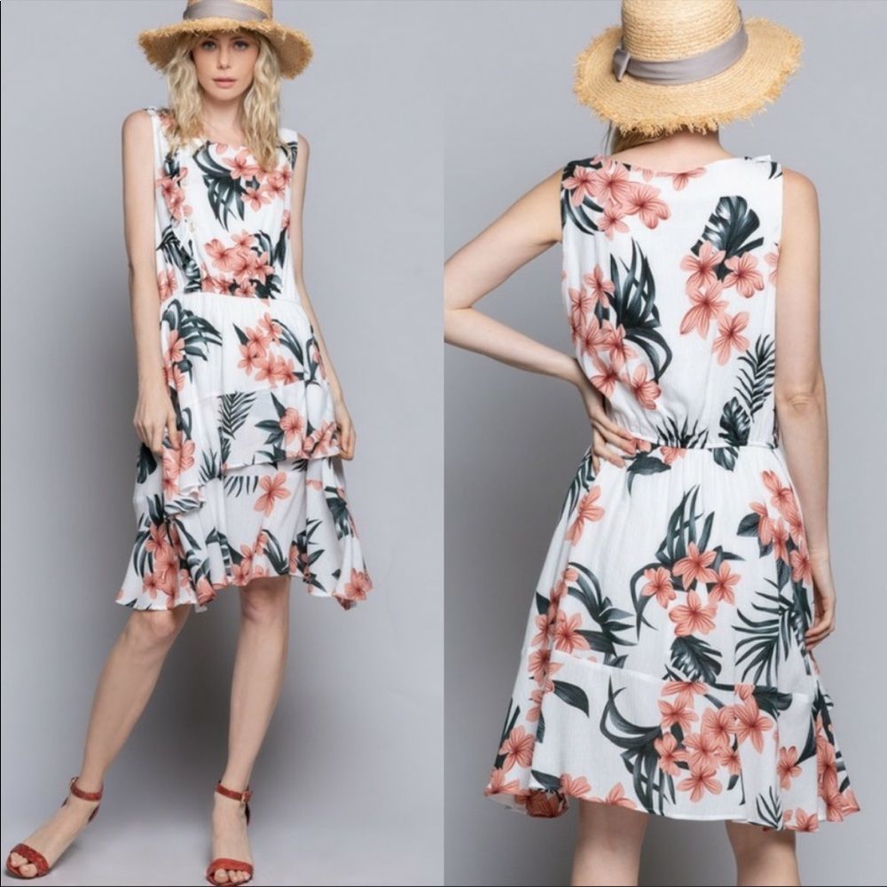 Pol Tropical Print Dress Size Small Brand New